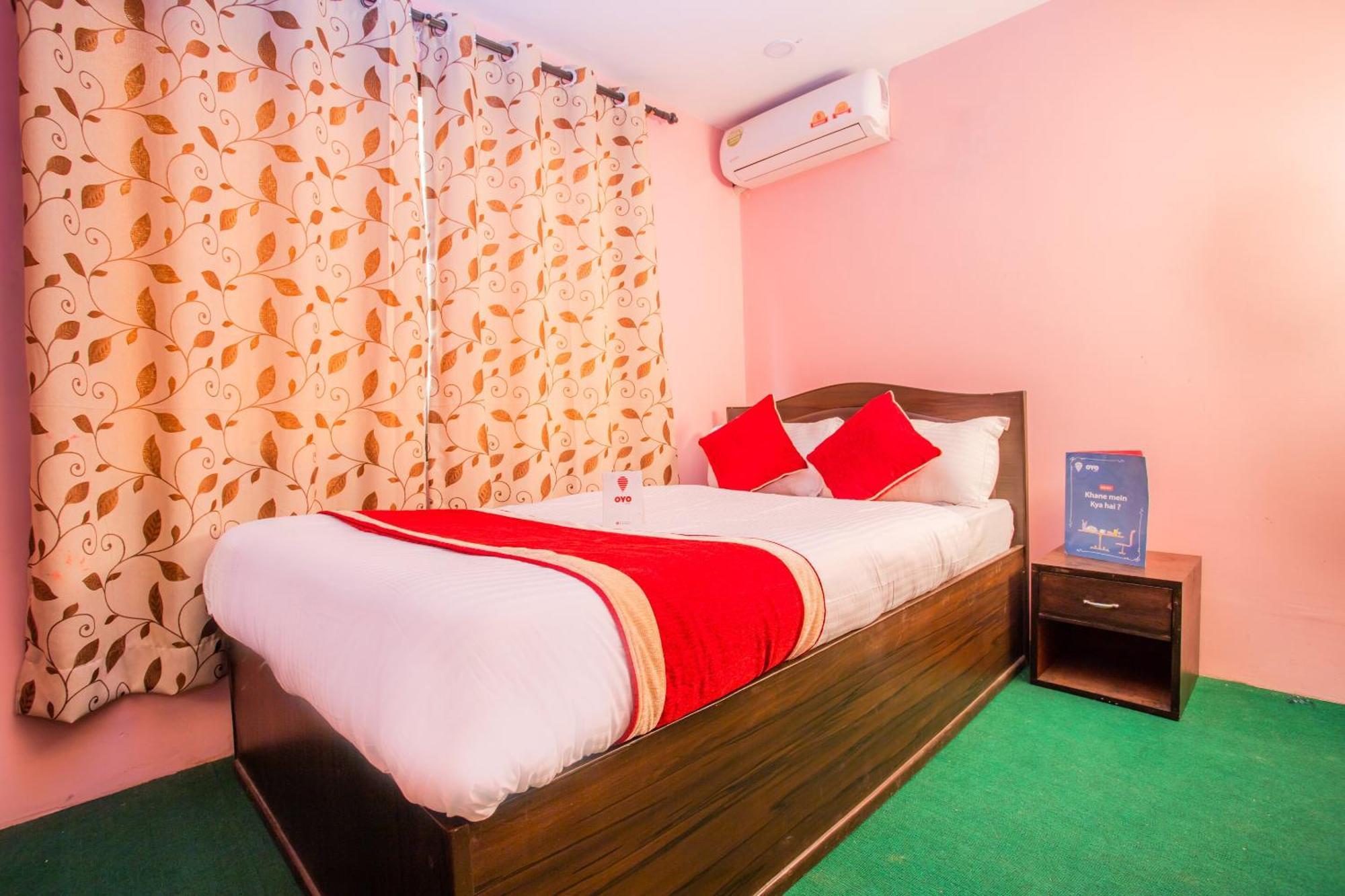 Oyo 137 Hotel Pranisha Inn Pashupatināth Eksteriør billede