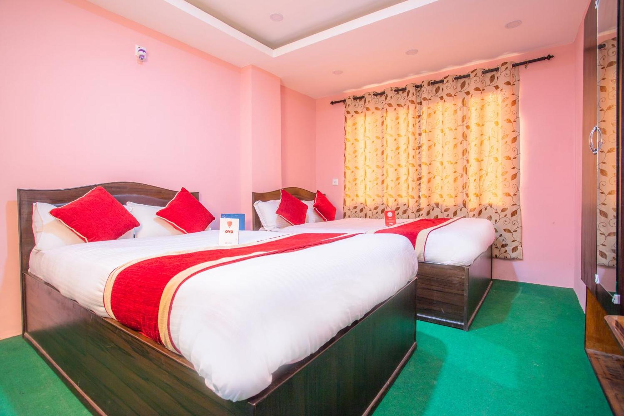 Oyo 137 Hotel Pranisha Inn Pashupatināth Eksteriør billede
