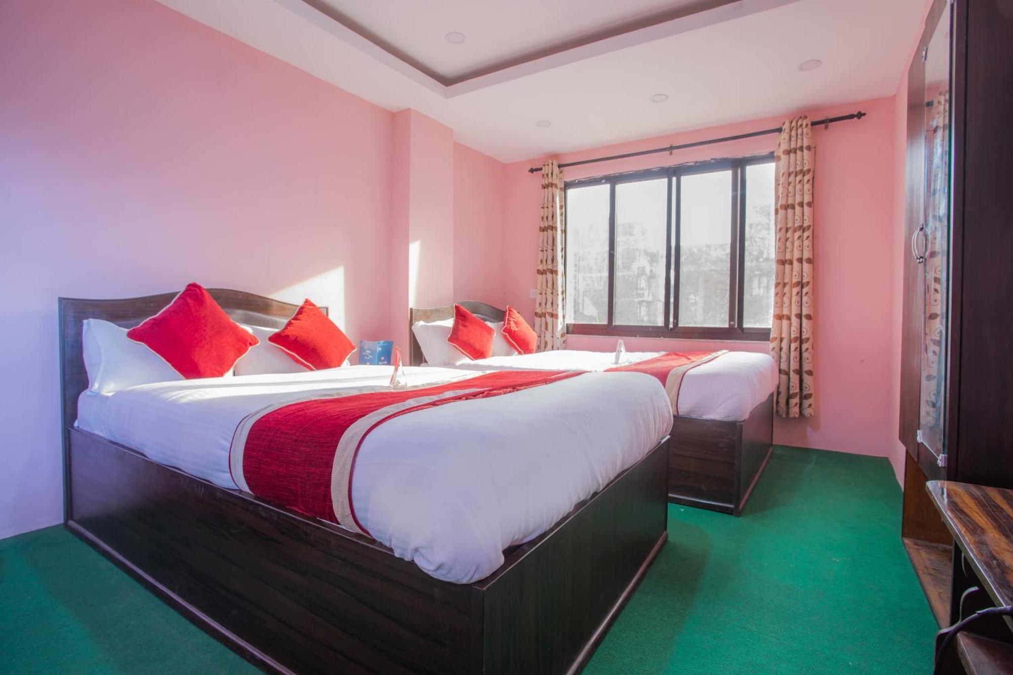 Oyo 137 Hotel Pranisha Inn Pashupatināth Eksteriør billede